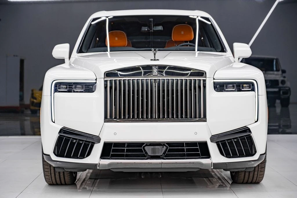2025 Rolls-Royce Cullinan Black Badge - Image 5 of 31