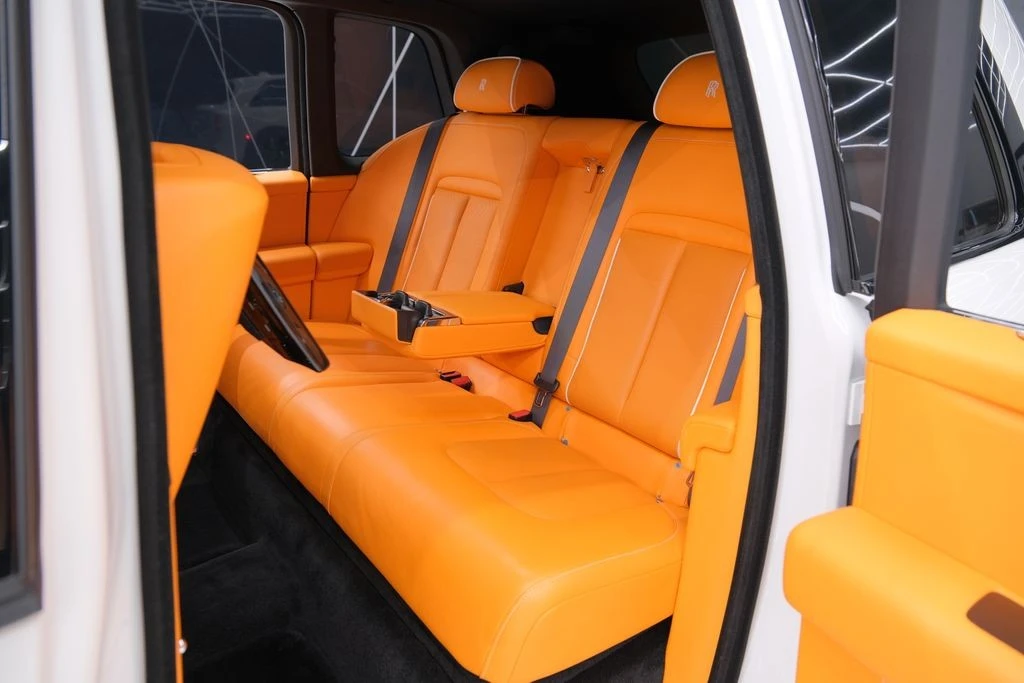 2025 Rolls-Royce Cullinan Black Badge - Image 23 of 31