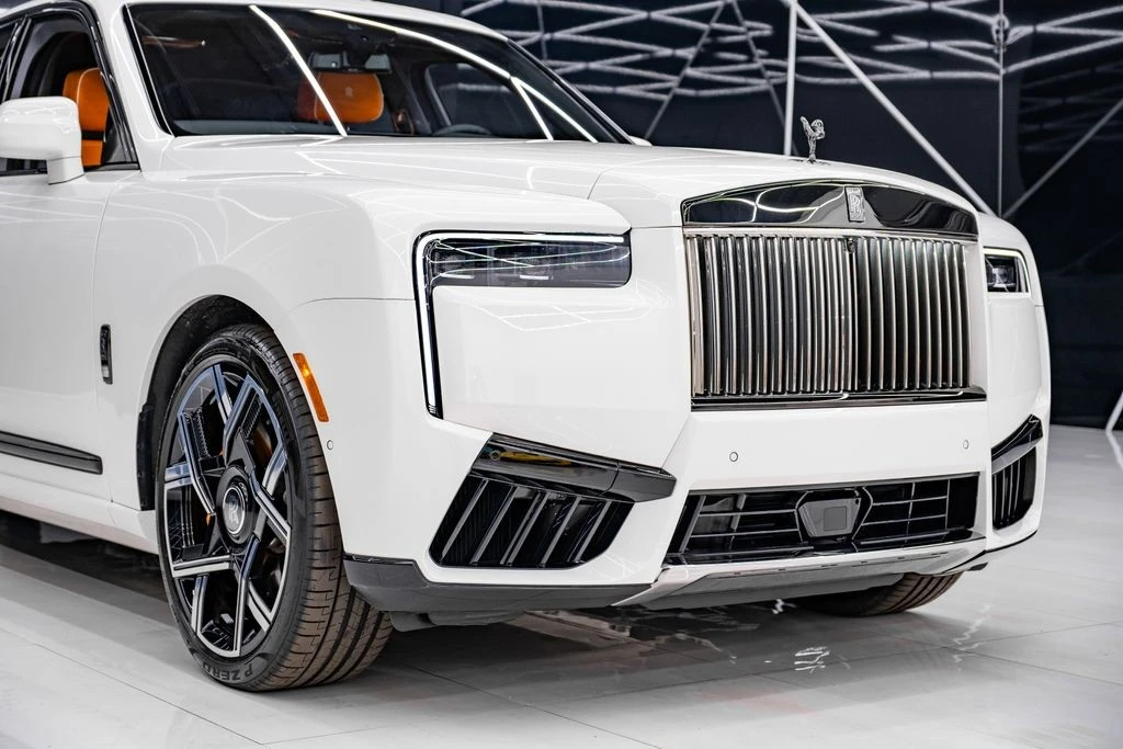 2025 Rolls-Royce Cullinan Black Badge - Image 6 of 31