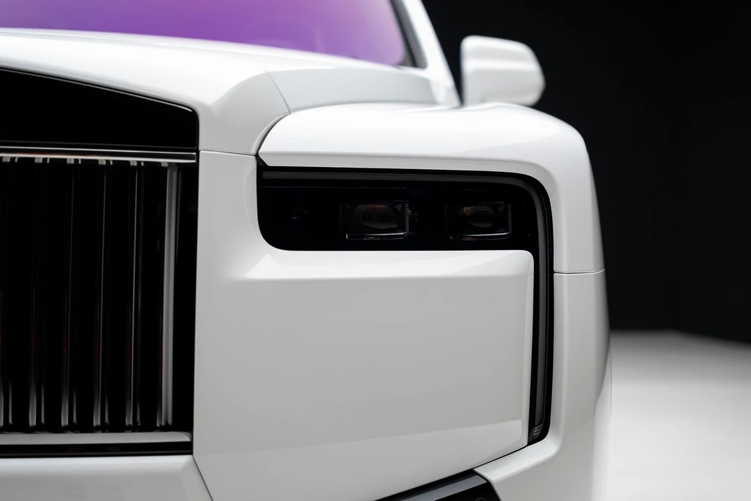 2025 Rolls-Royce Cullinan Black Badge - Image 11 of 31