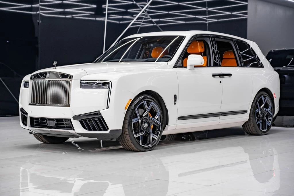 2025 Rolls-Royce Cullinan Black Badge - Image 3 of 31