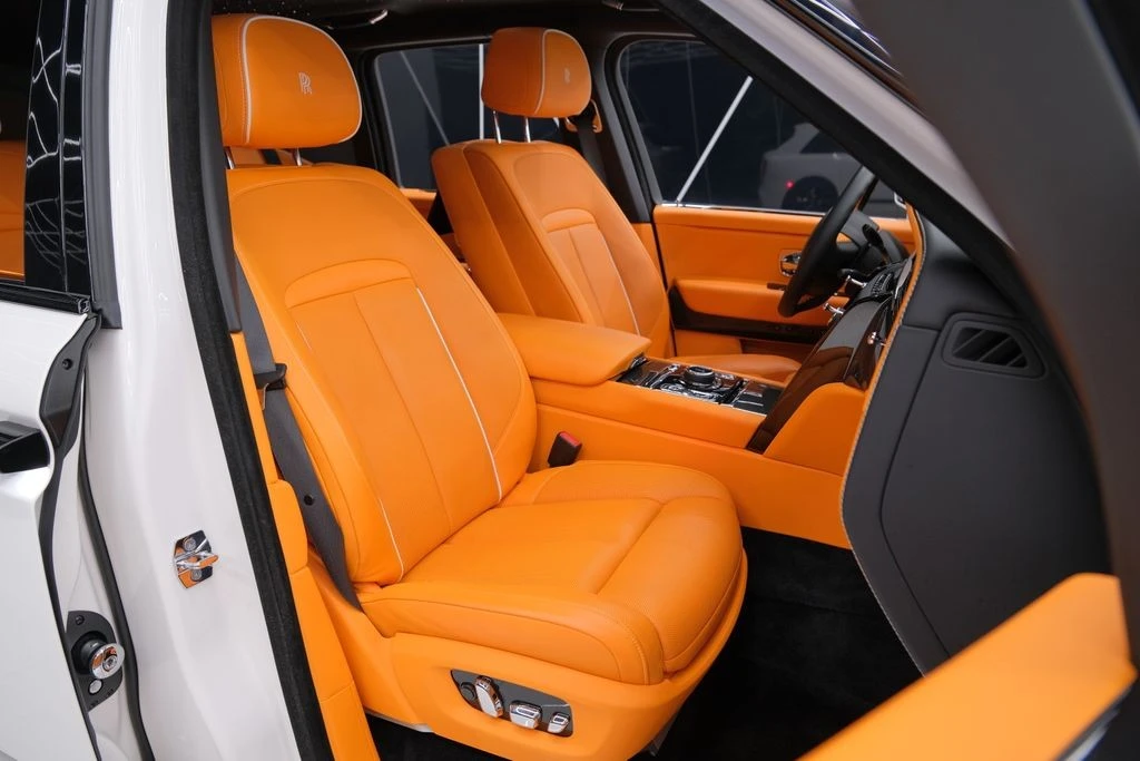 2025 Rolls-Royce Cullinan Black Badge - Image 31 of 31