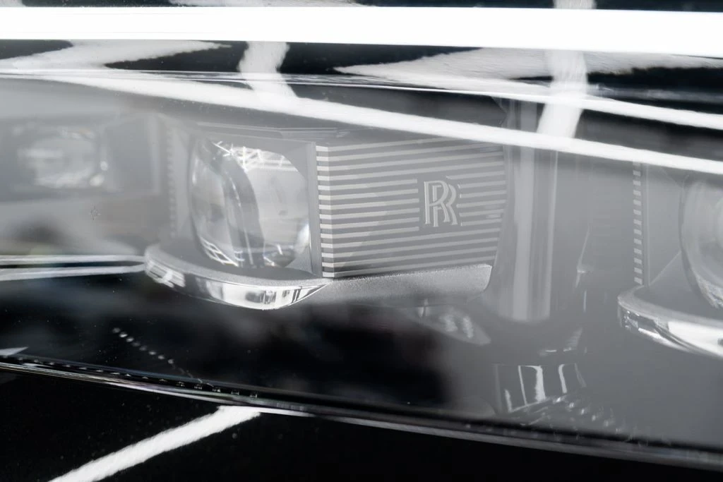 2025 Rolls-Royce Cullinan Black Badge - Image 18 of 21
