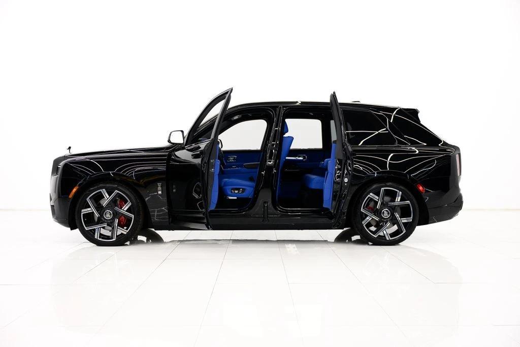 2025 Rolls-Royce Cullinan Black Badge - Image 16 of 21
