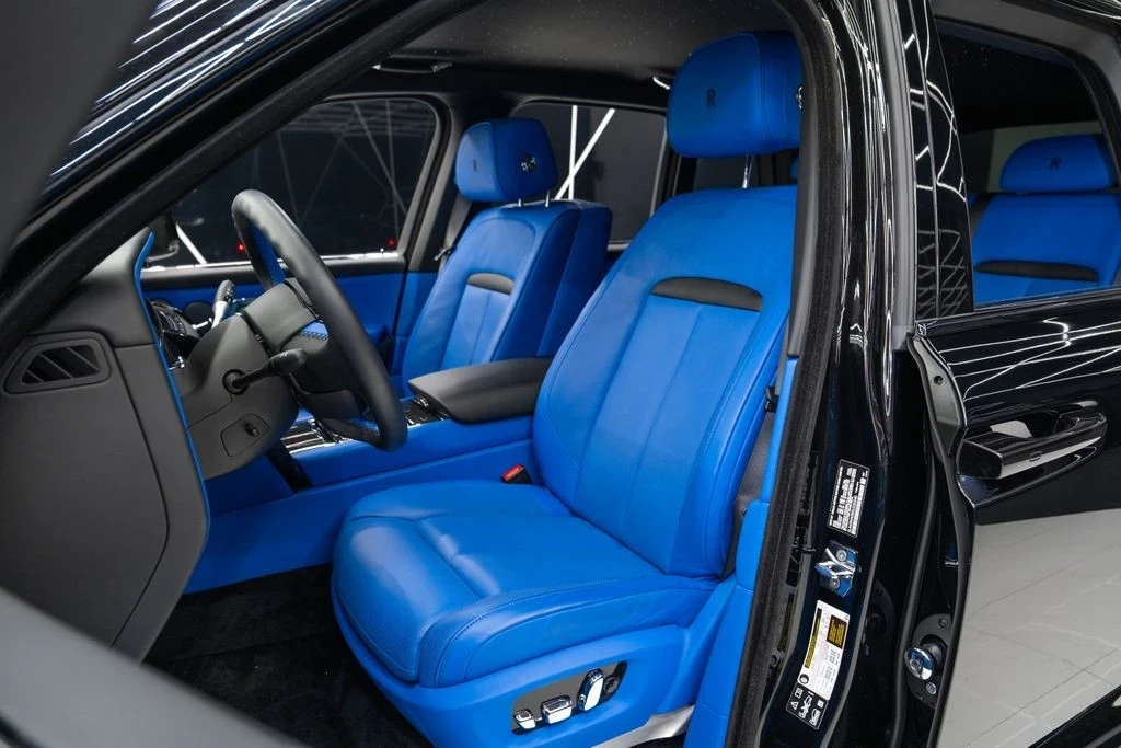 2025 Rolls-Royce Cullinan Black Badge - Image 19 of 21