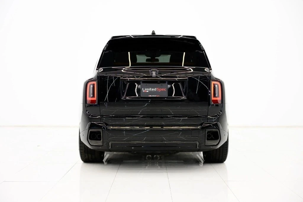 2025 Rolls-Royce Cullinan Black Badge - Image 10 of 21