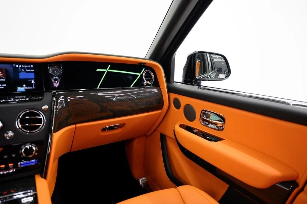 2025 Rolls-Royce Cullinan Black Badge - Image 20 of 21