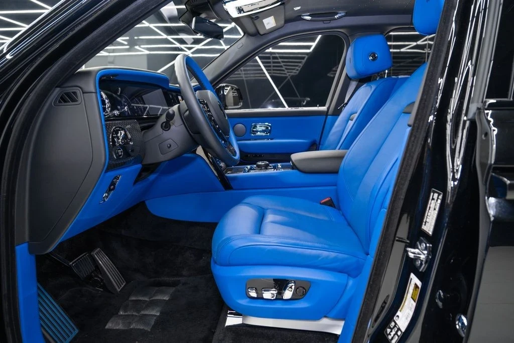 2025 Rolls-Royce Cullinan Black Badge - Image 20 of 21