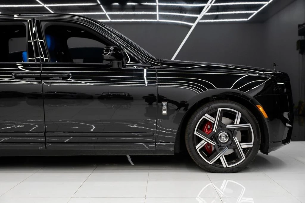 2025 Rolls-Royce Cullinan Black Badge - Image 10 of 21