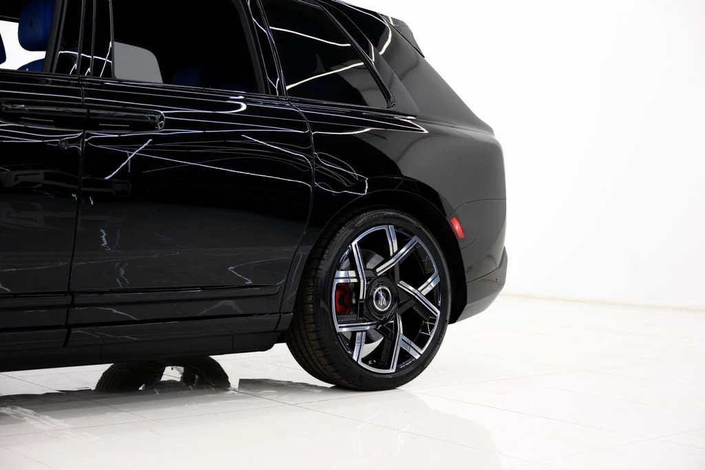 2025 Rolls-Royce Cullinan Black Badge - Image 14 of 21