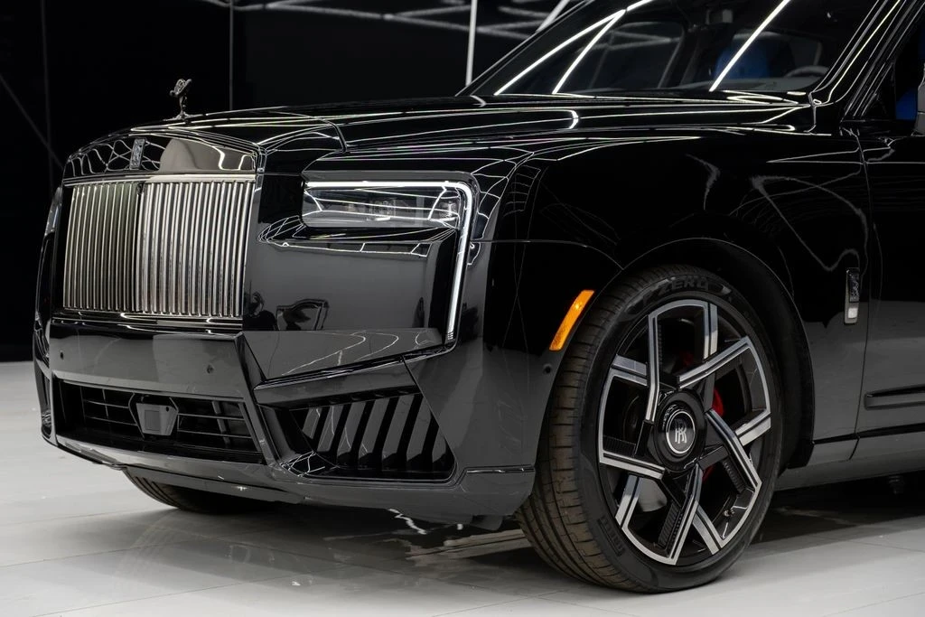 2025 Rolls-Royce Cullinan Black Badge - Image 4 of 21