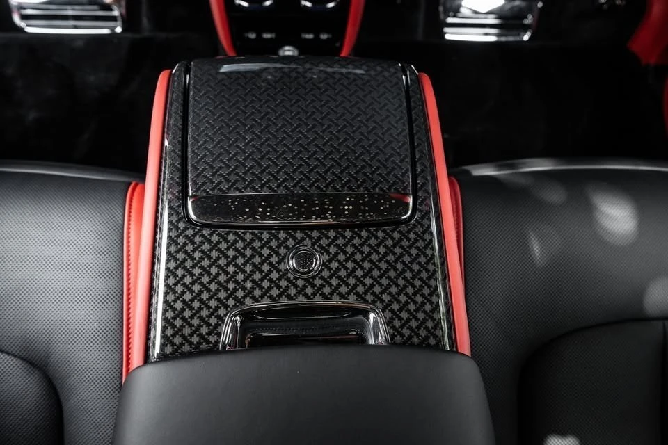 2025 Rolls-Royce Cullinan Black Badge - Image 14 of 18
