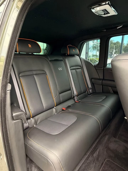 2025 Rolls-Royce Cullinan Black Badge - Image 9 of 19