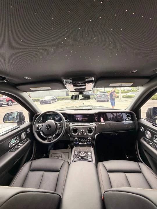 2025 Rolls-Royce Cullinan Black Badge - Image 8 of 19