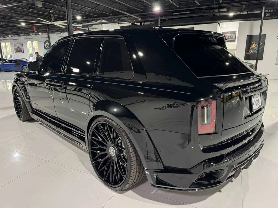2025 Rolls-Royce Cullinan Black Badge - Image 5 of 21