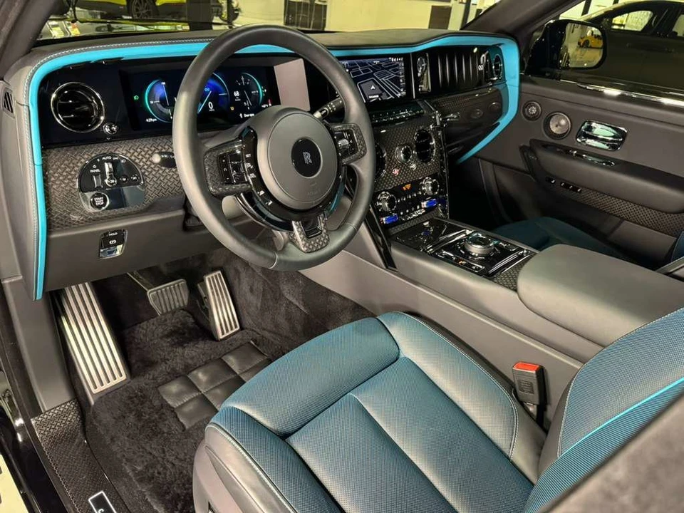 2025 Rolls-Royce Cullinan Black Badge - Image 9 of 21