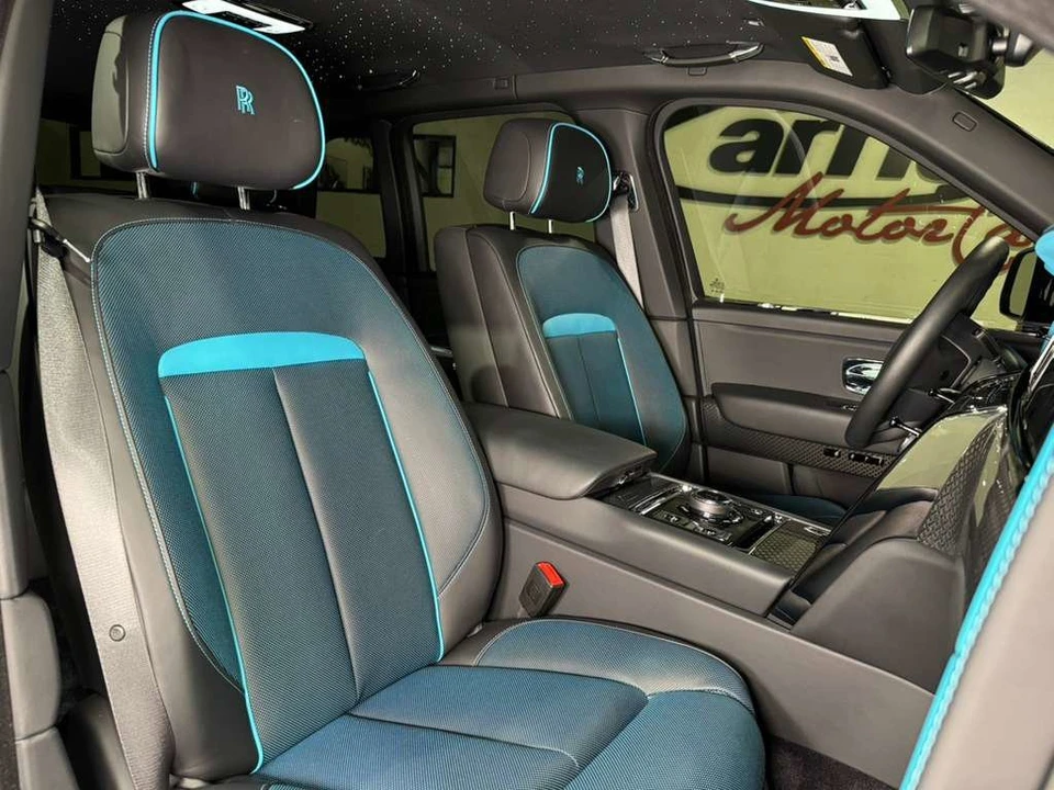 2025 Rolls-Royce Cullinan Black Badge - Image 18 of 21
