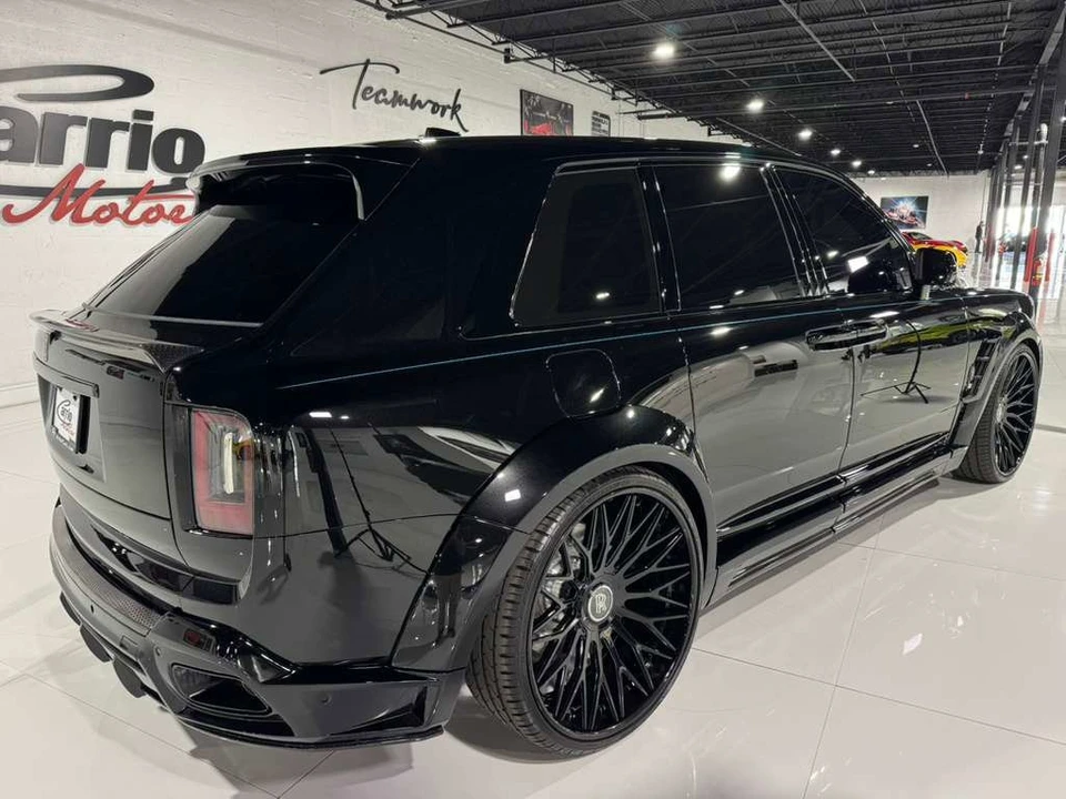 2025 Rolls-Royce Cullinan Black Badge - Image 7 of 21