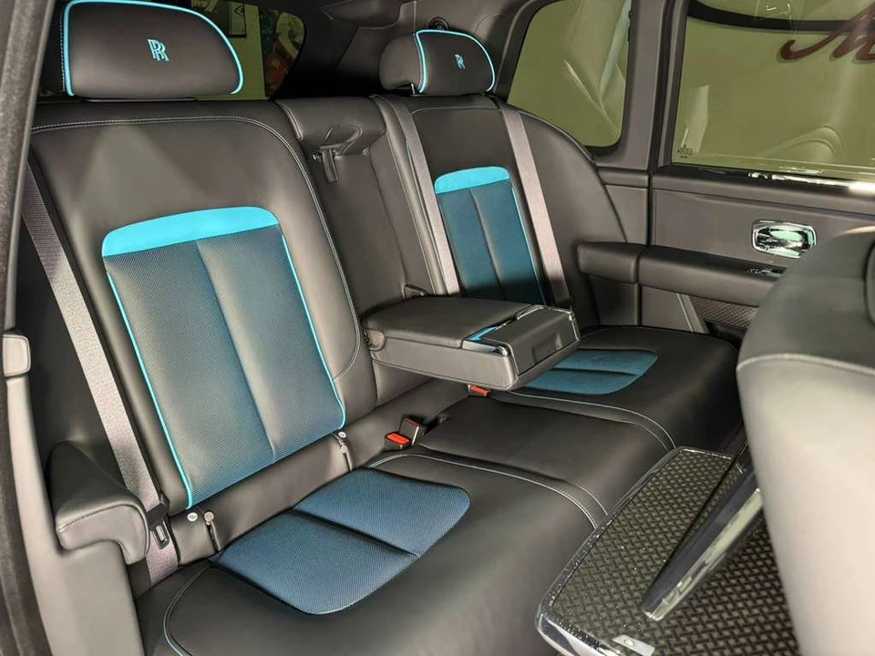 2025 Rolls-Royce Cullinan Black Badge - Image 13 of 21