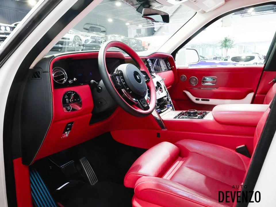 2025 Rolls-Royce Cullinan - Image 12 of 20