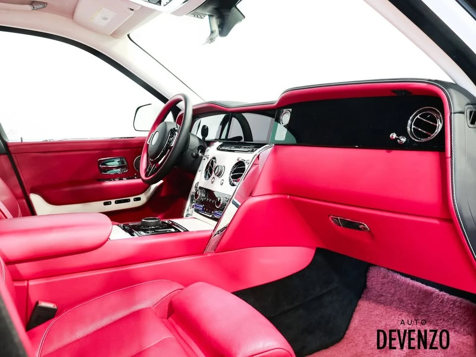 2025 Rolls-Royce Cullinan - Image 8 of 20