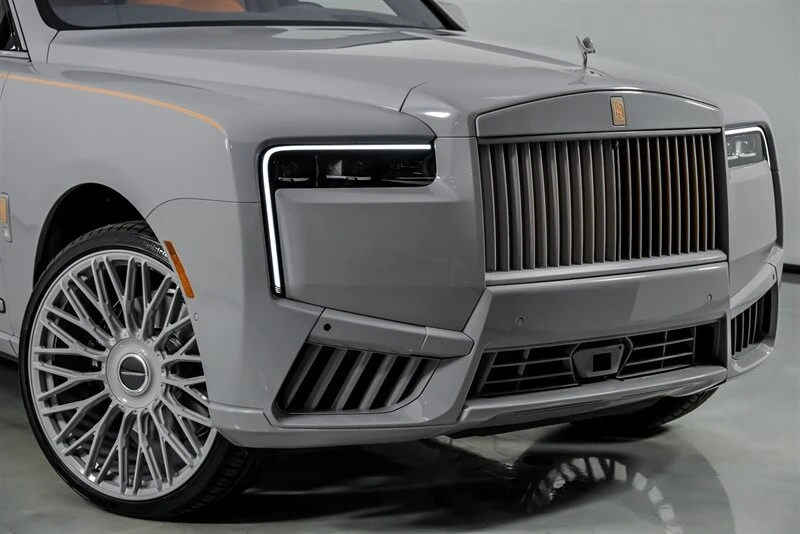 2025 Rolls-Royce Cullinan - Image 3 of 21