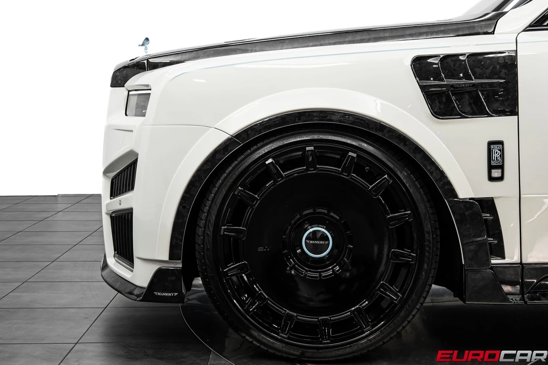 2025 Rolls-Royce Cullinan - Image 19 of 31