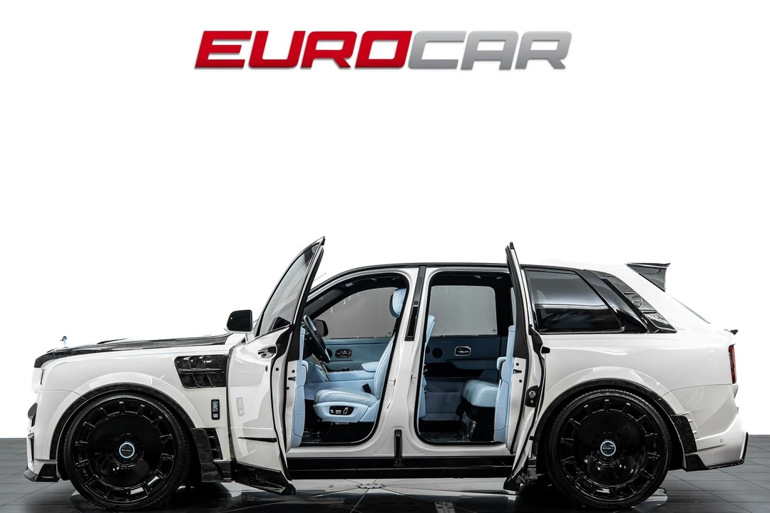 2025 Rolls-Royce Cullinan - Image 3 of 31