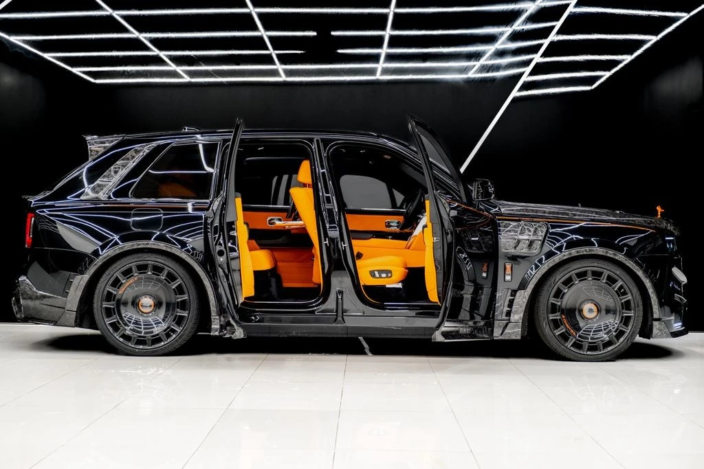 2025 Rolls-Royce Cullinan - Image 9 of 31