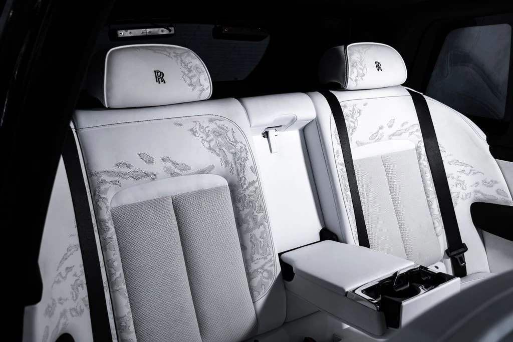 2025 Rolls-Royce Cullinan - Image 23 of 31