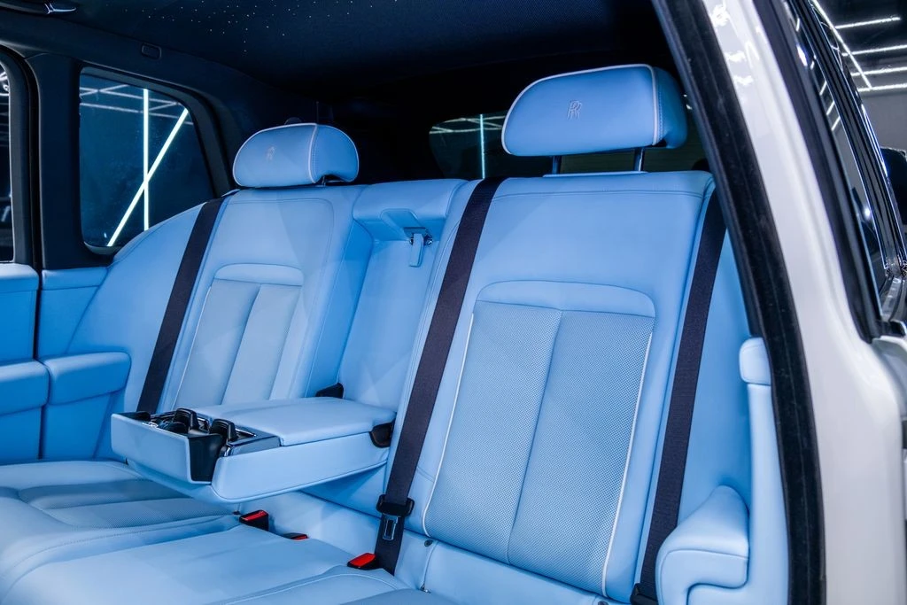 2025 Rolls-Royce Cullinan - Image 19 of 21