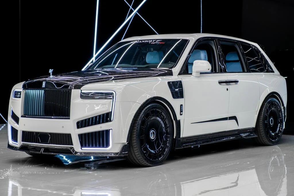 2025 Rolls-Royce Cullinan - Image 2 of 21