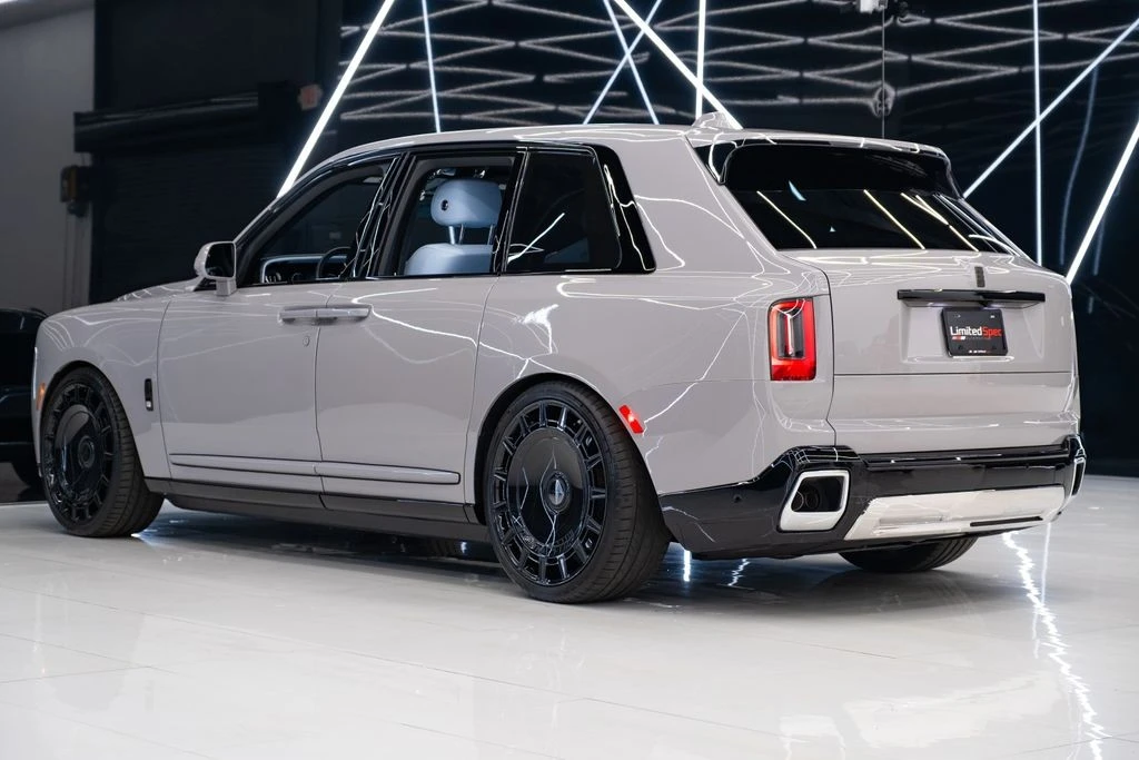 2025 Rolls-Royce Cullinan - Image 15 of 31