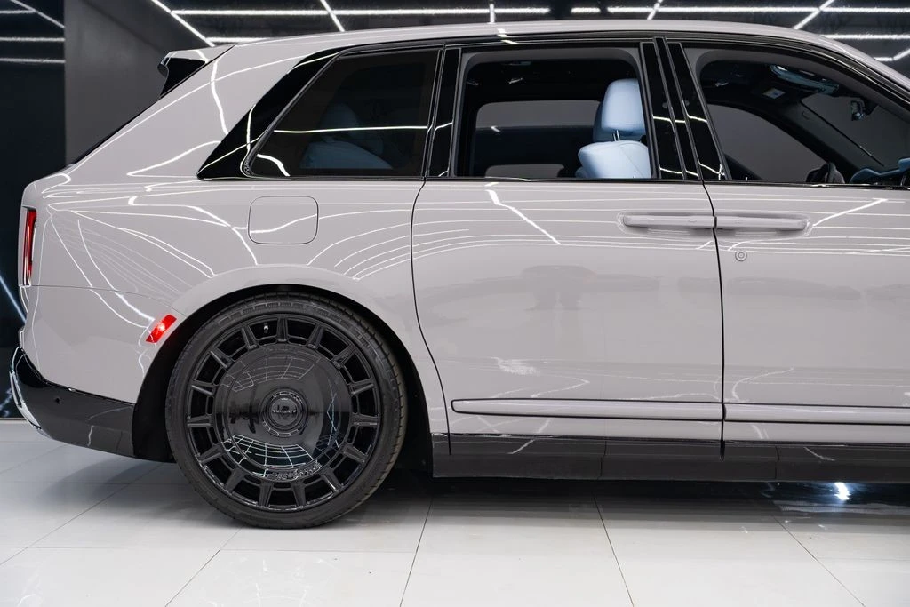 2025 Rolls-Royce Cullinan - Image 12 of 31