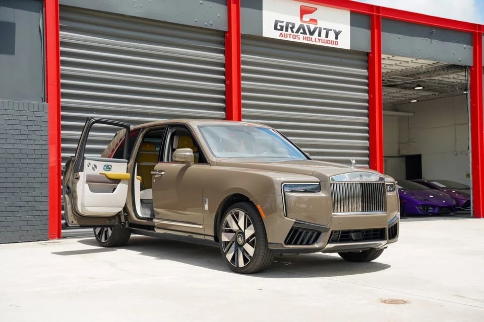 2025 Rolls-Royce Cullinan - Image 4 of 20
