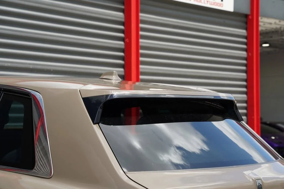 2025 Rolls-Royce Cullinan - Image 19 of 20