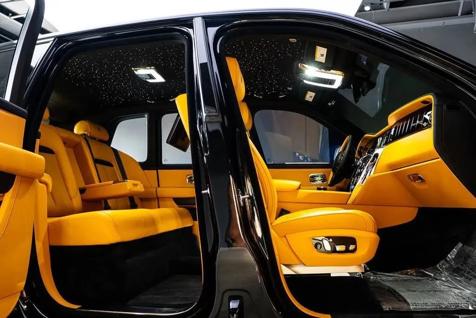 2025 Rolls-Royce Cullinan - Image 10 of 10