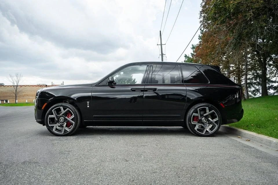2025 Rolls-Royce Cullinan - Image 5 of 19