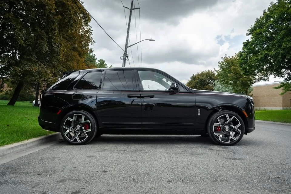 2025 Rolls-Royce Cullinan - Image 6 of 18