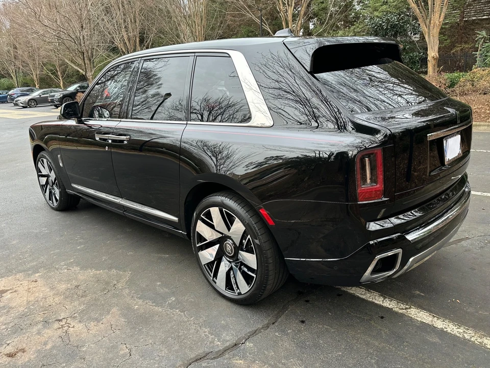 2025 Rolls-Royce Cullinan - Image 5 of 12