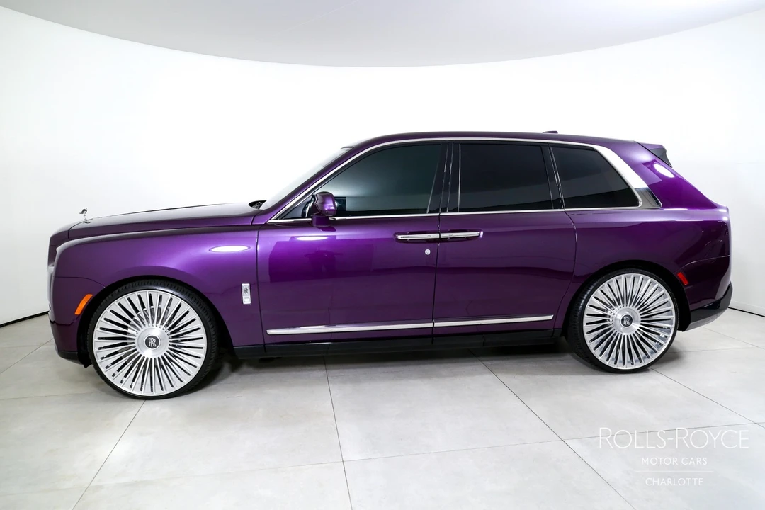 2025 Rolls-Royce Cullinan - Image 3 of 12