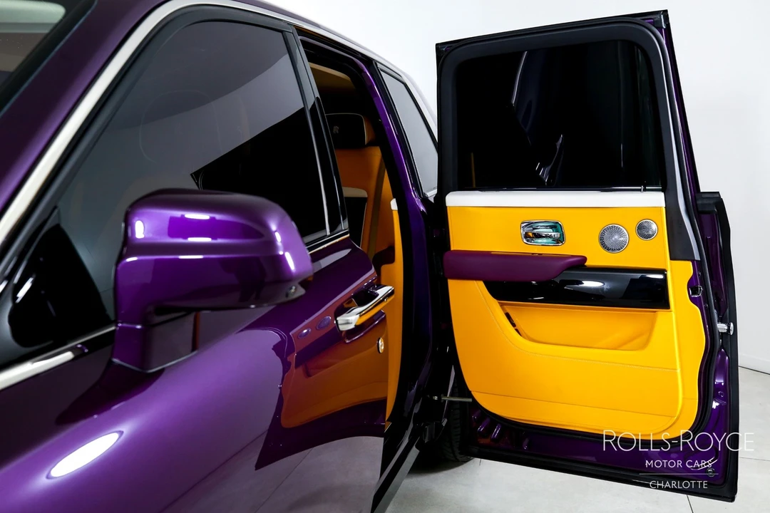 2025 Rolls-Royce Cullinan - Image 18 of 21