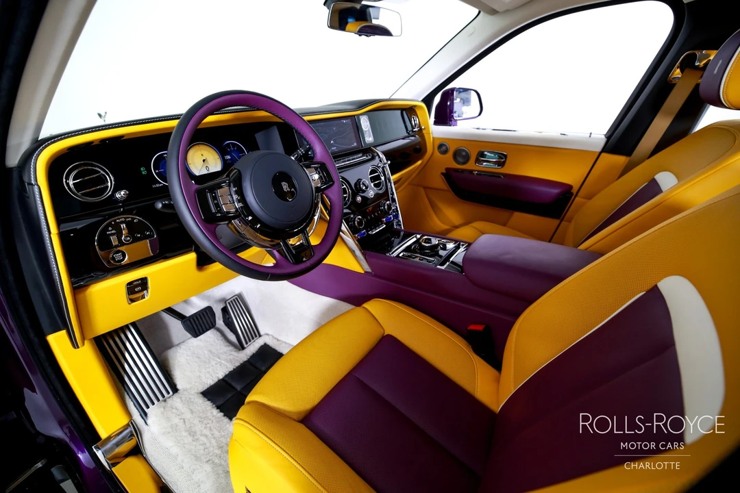 2025 Rolls-Royce Cullinan - Image 4 of 12