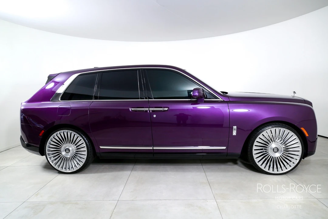 2025 Rolls-Royce Cullinan - Image 10 of 12