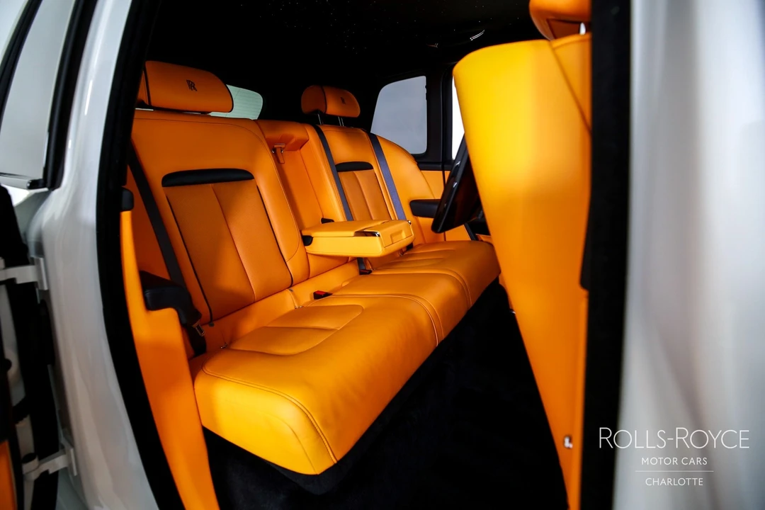 2025 Rolls-Royce Cullinan - Image 28 of 31