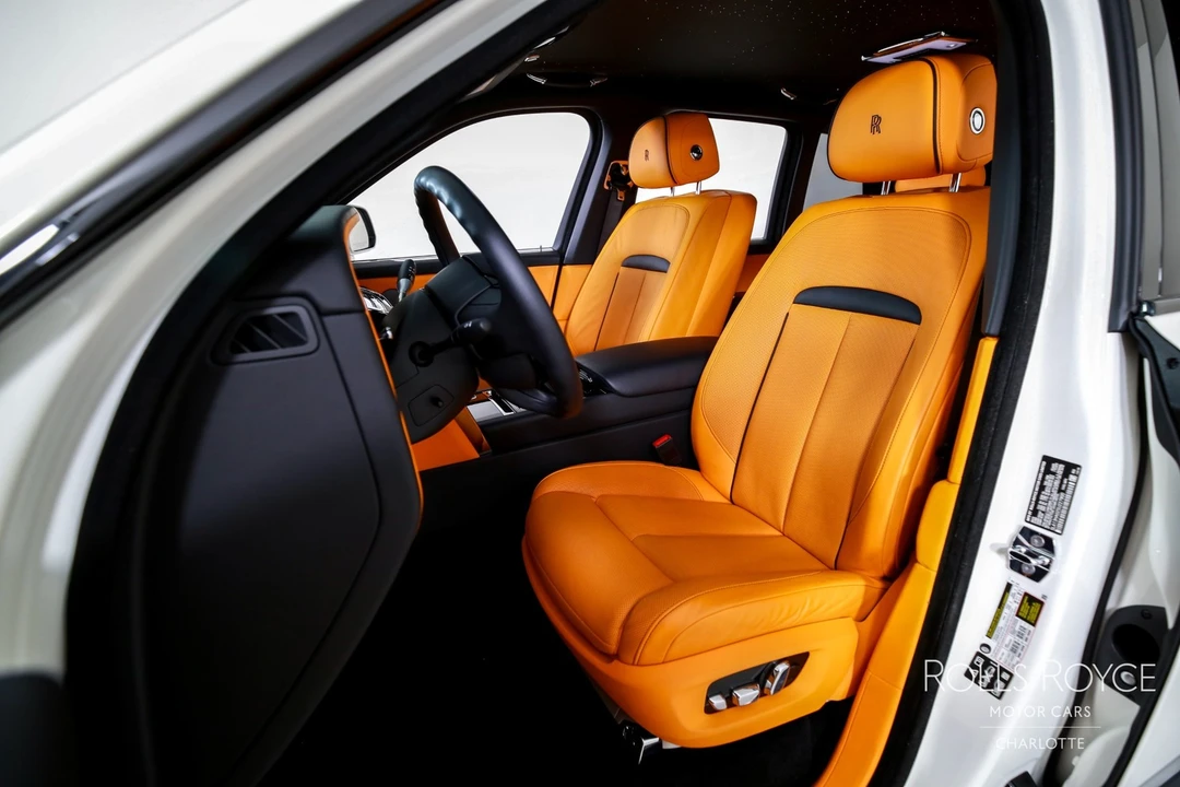 2025 Rolls-Royce Cullinan - Image 13 of 31
