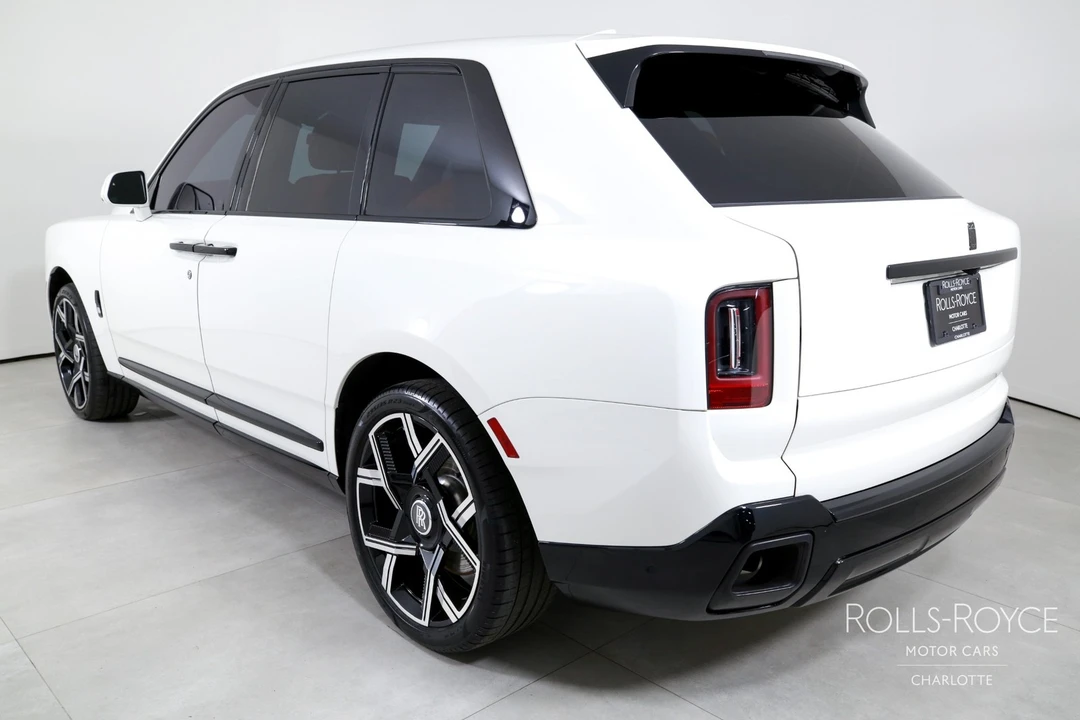 2025 Rolls-Royce Cullinan - Image 8 of 31