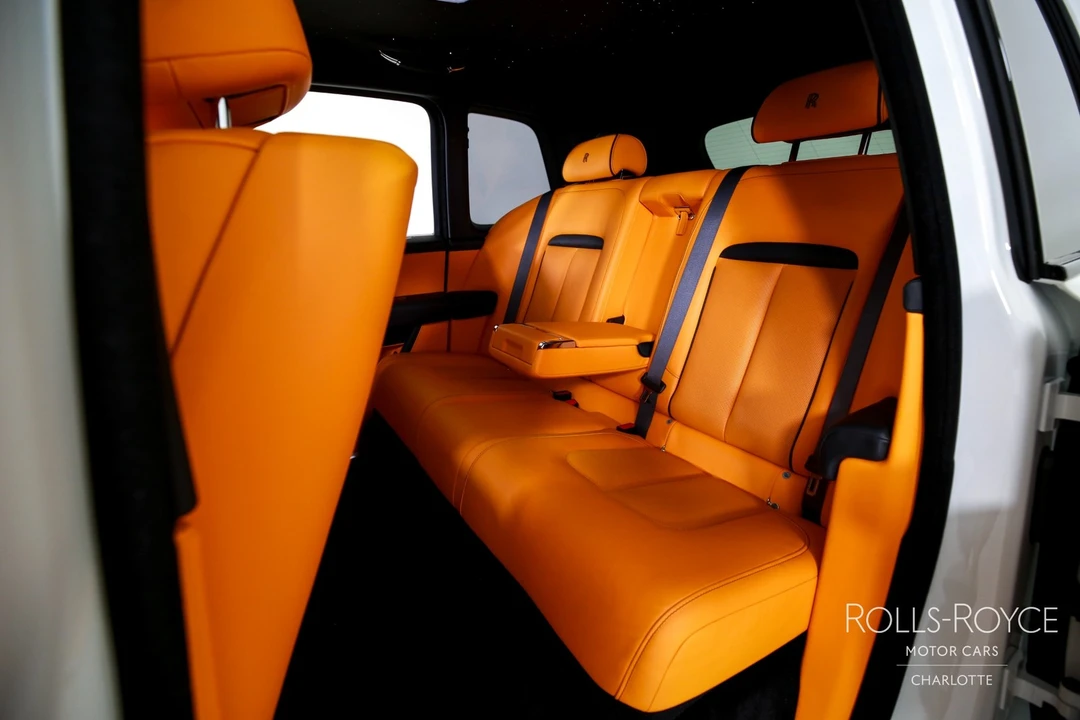 2025 Rolls-Royce Cullinan - Image 19 of 31