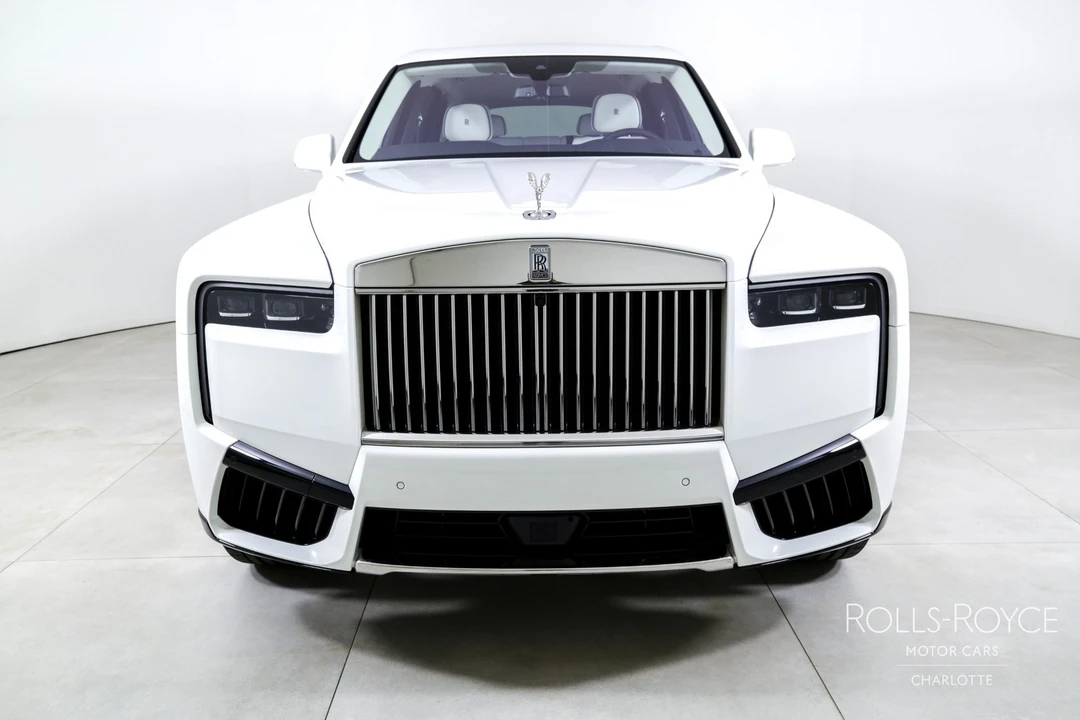 2025 Rolls-Royce Cullinan - Image 7 of 21