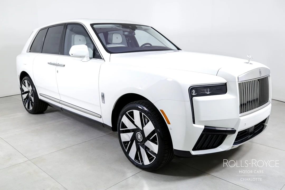 2025 Rolls-Royce Cullinan - Image 6 of 21